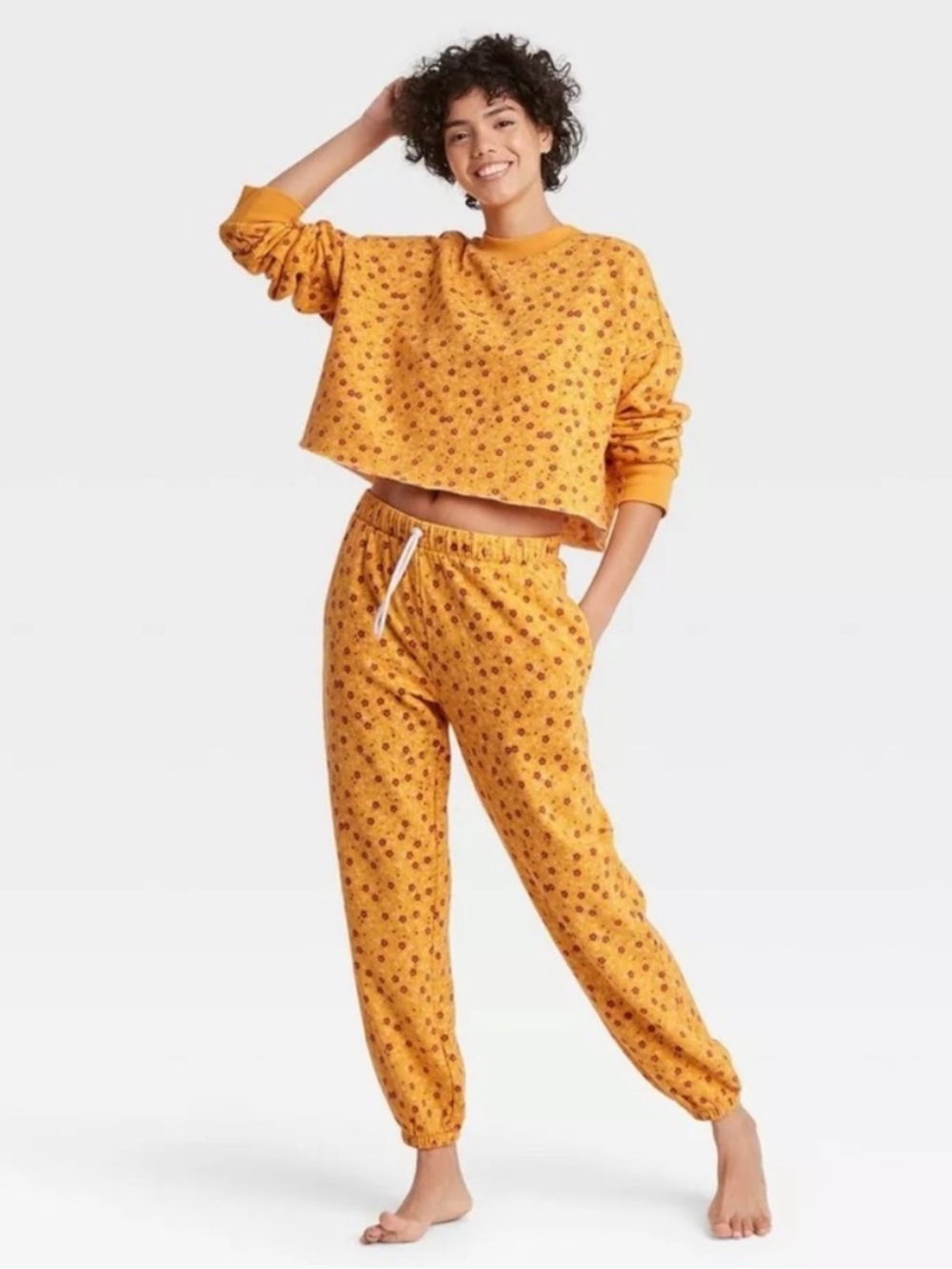 Colsie Yellow Floral fleece joggers